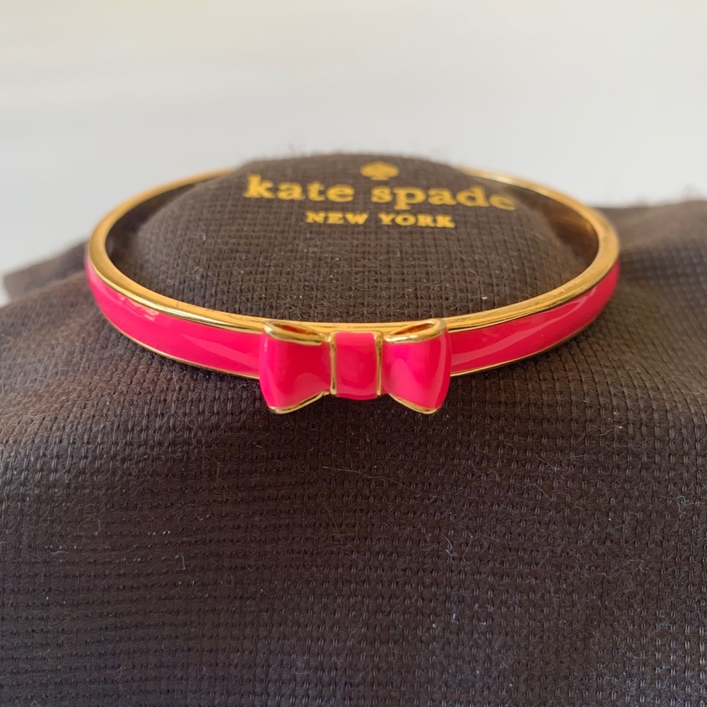 Kate Spade Take A Bow Bright Hot Pink and Gold Bracelet